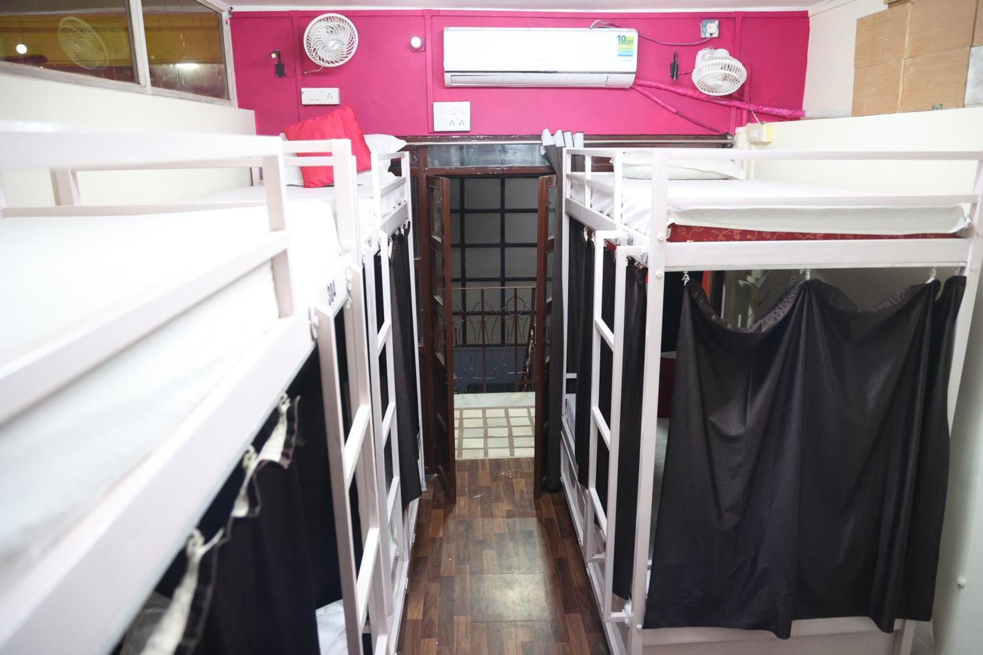 Santkripa Backpackers 400 Mtr From Railway Station Hostel จ๊อดปูร์ ภายนอก รูปภาพ